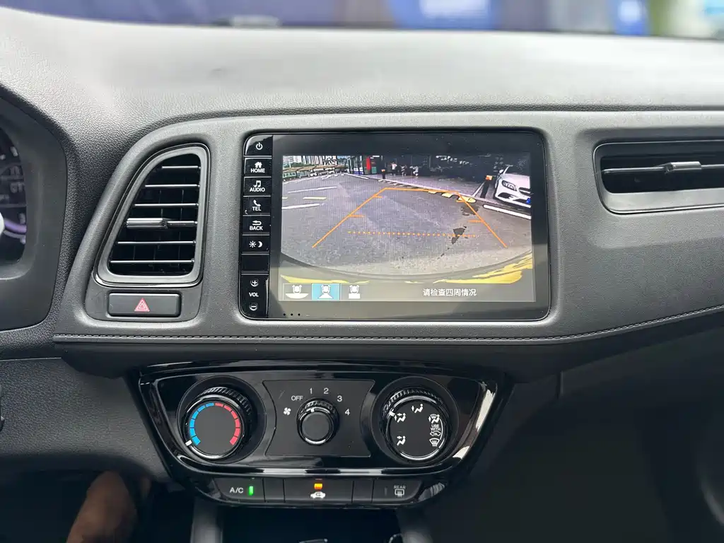 Honda Vezel 2022 — фото 15