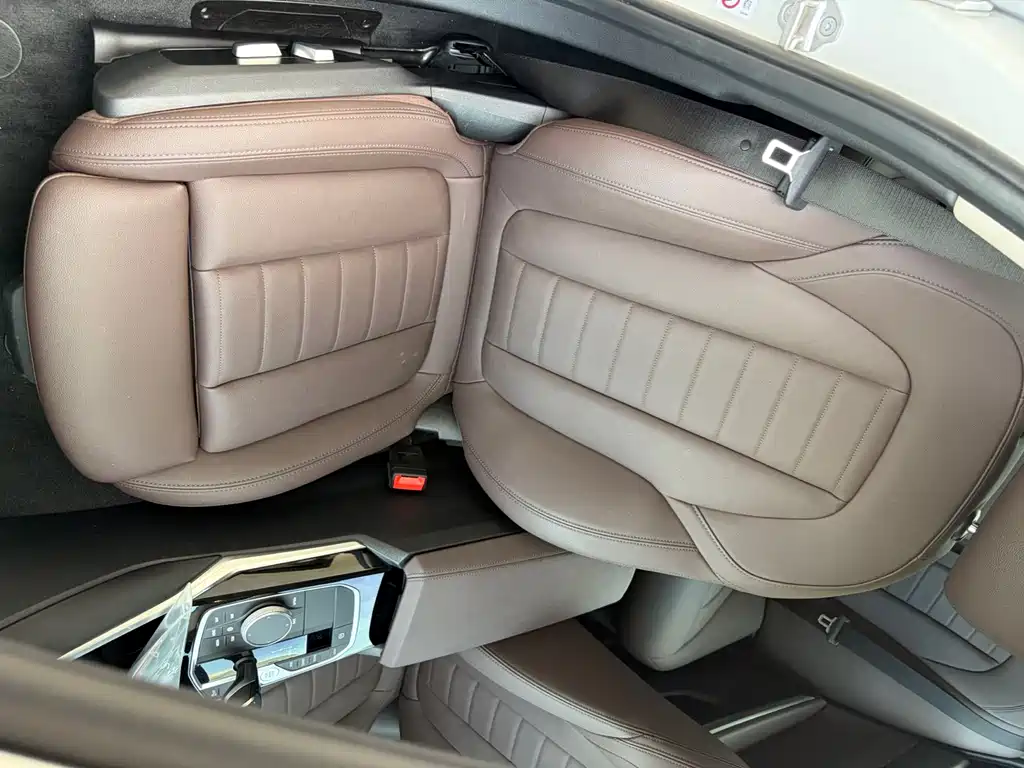 BMW 3 Series 2021 — фото 10
