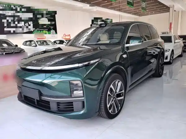 Li Auto L9 2025