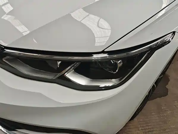 Volkswagen Golf 2022
