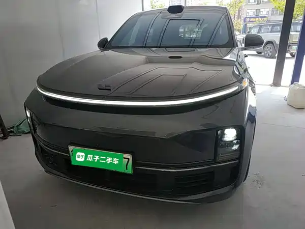 Li Auto L8 2023