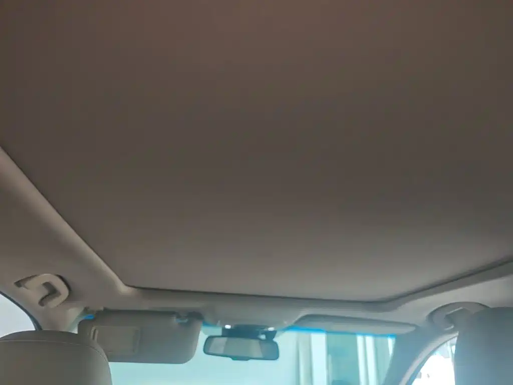 Toyota Camry 2021 — фото 18