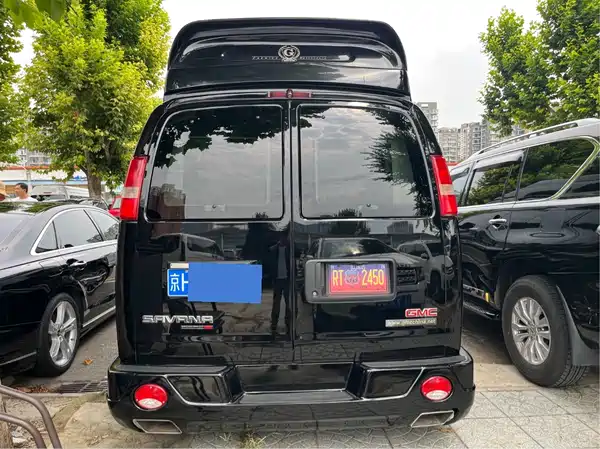 GMC SAVANA 2016