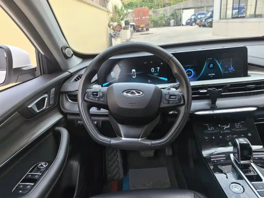 Chery Tiggo 8 PLUS 2023 — фото 11