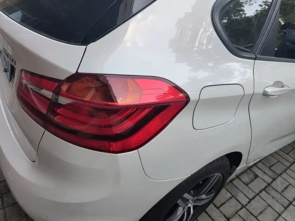 BMW 2 Series Station Wagon 2015 — фото 8