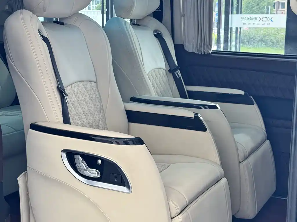 Mercedes-Benz Vito 2020 — фото 10