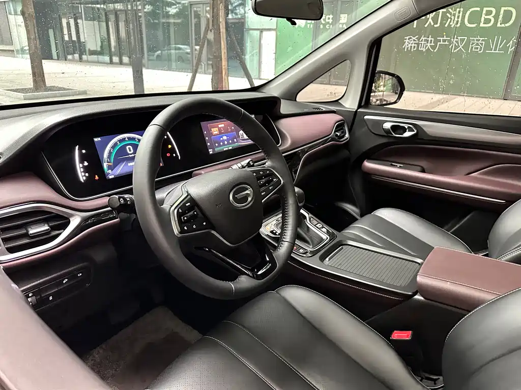 GAC Motor Trumpchi M6 2021 — фото 12