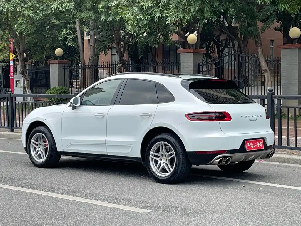 Porsche Macan 2017 — фото 3