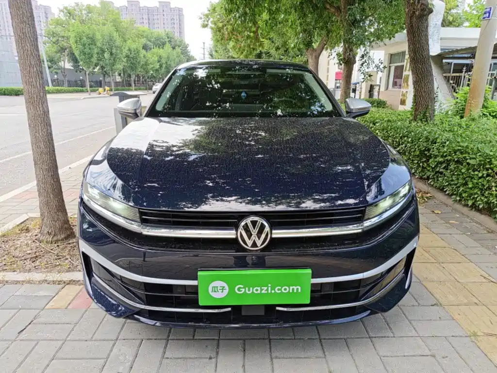 Volkswagen Magotan 2024