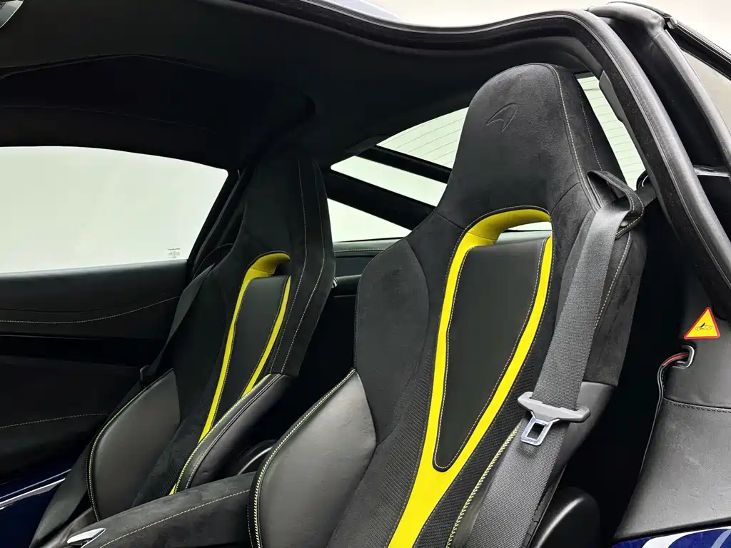 McLaren 720S 2019 — фото 18