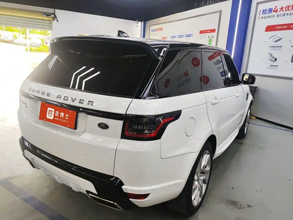 Land Rover Sport 2020