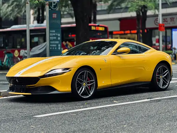 Ferrari Roma 2022