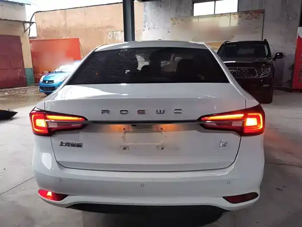 Roewe i5 2021