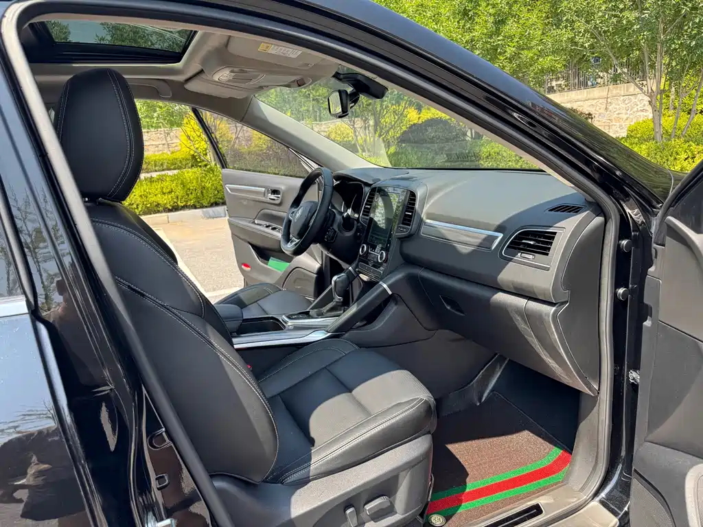 Renault Koleos 2017 — фото 15