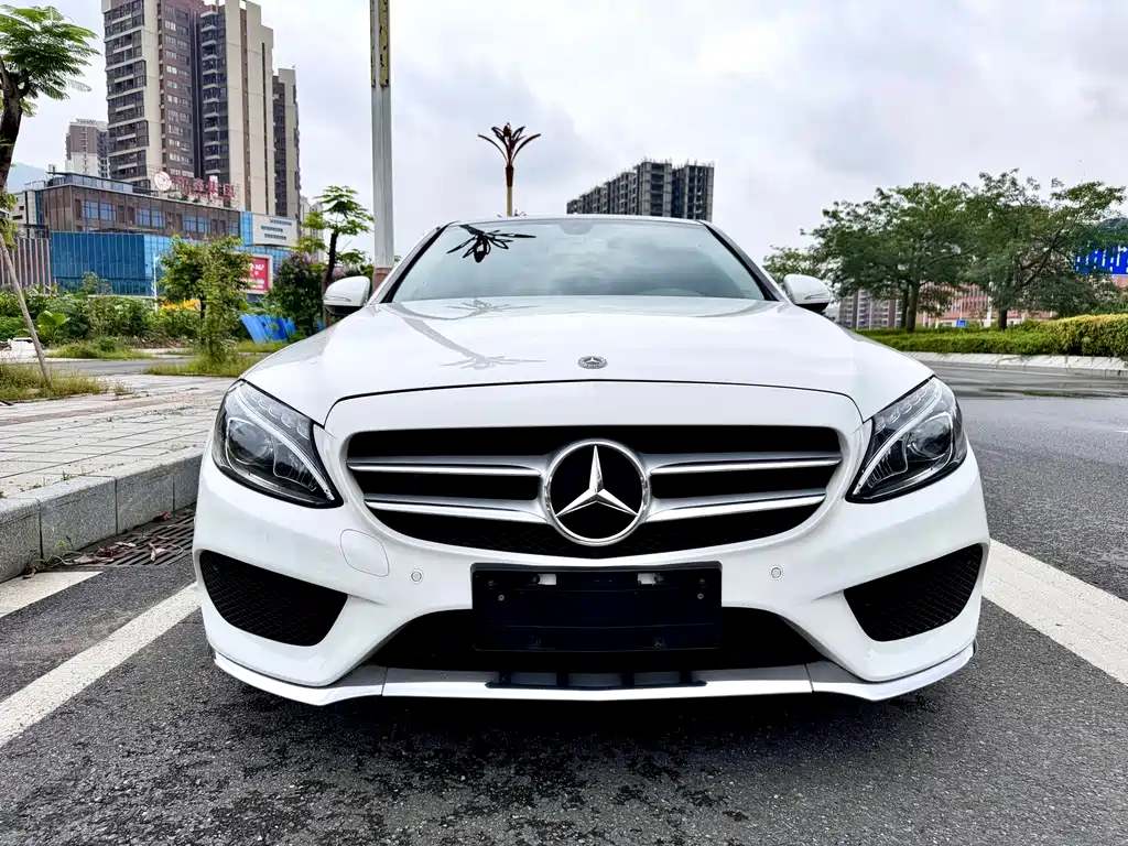 Mercedes-Benz C-Class 2018