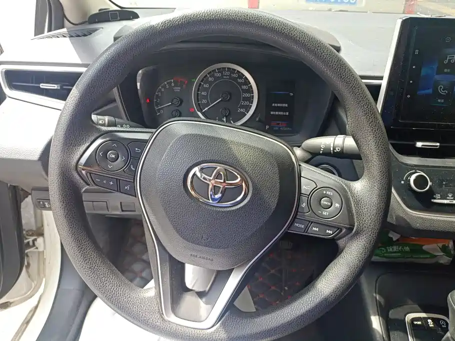 Toyota Corolla 2019 — фото 15