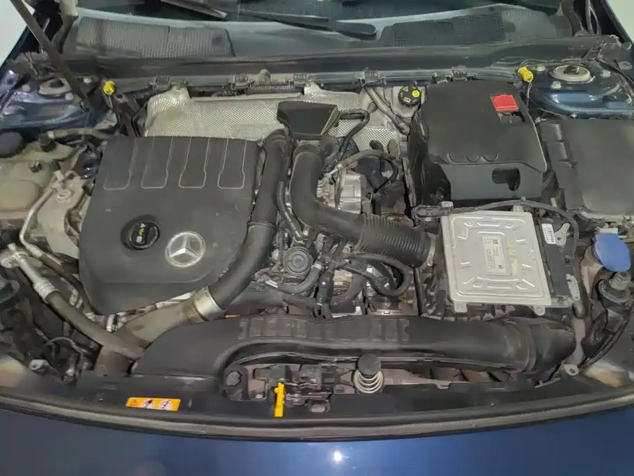 Mercedes-Benz A-Class 2019 — фото 10