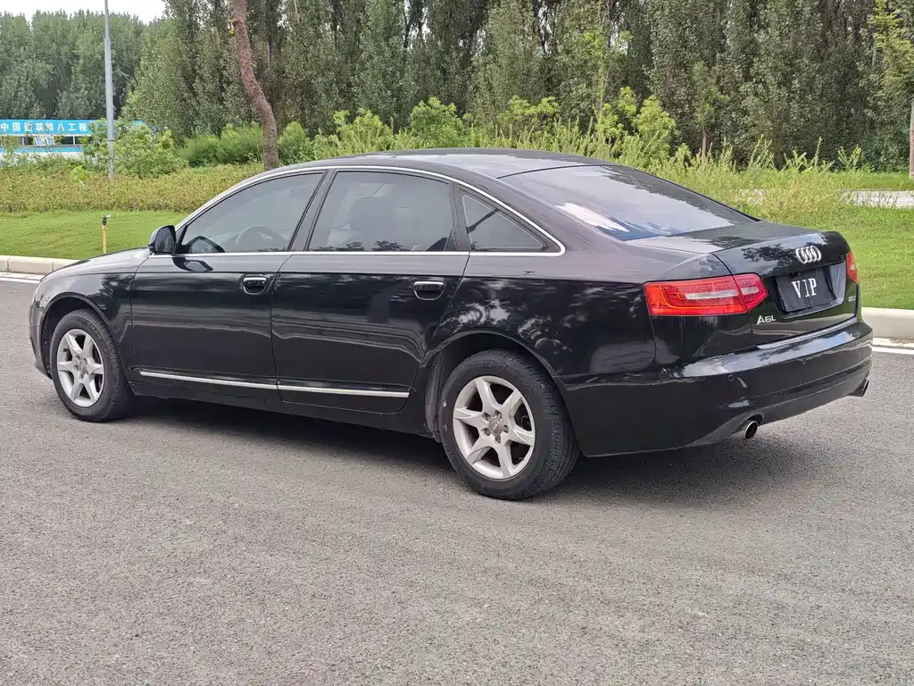 Audi A6L 2012