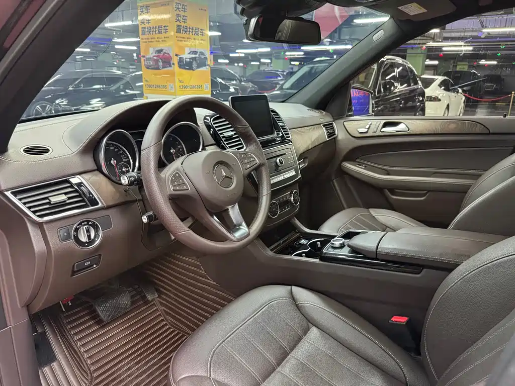 Mercedes-Benz GLE 2018 — фото 13