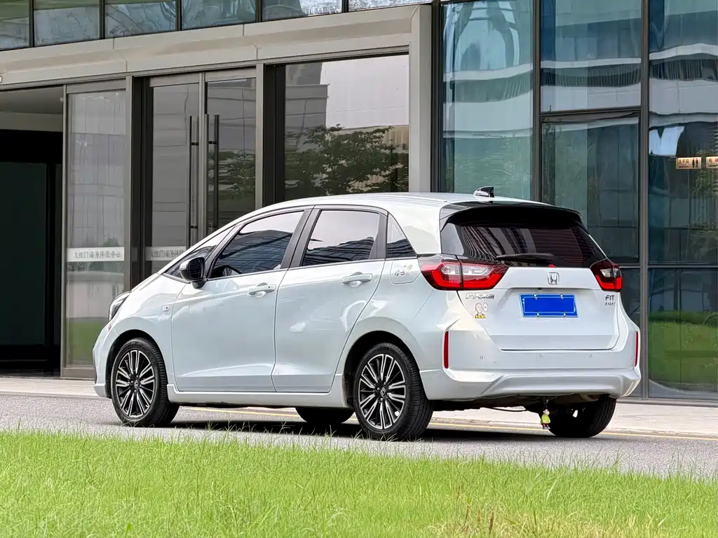 Honda Fit 2021 — фото 4
