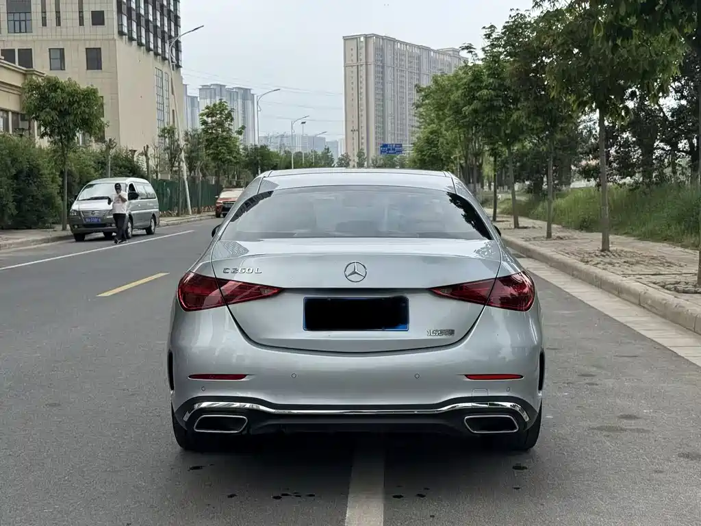 Mercedes-Benz C-Class 2023