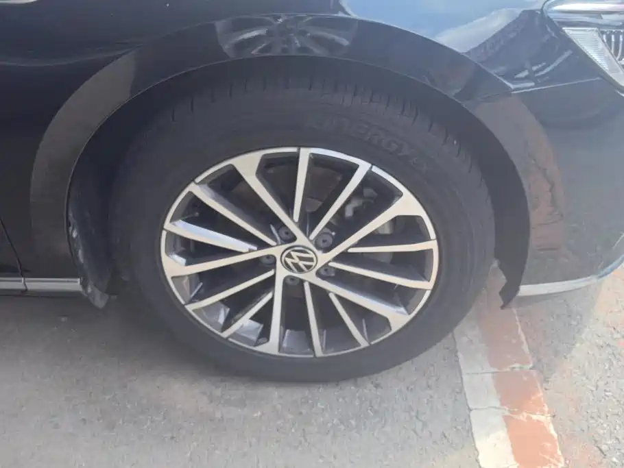 Volkswagen Magotan 2021