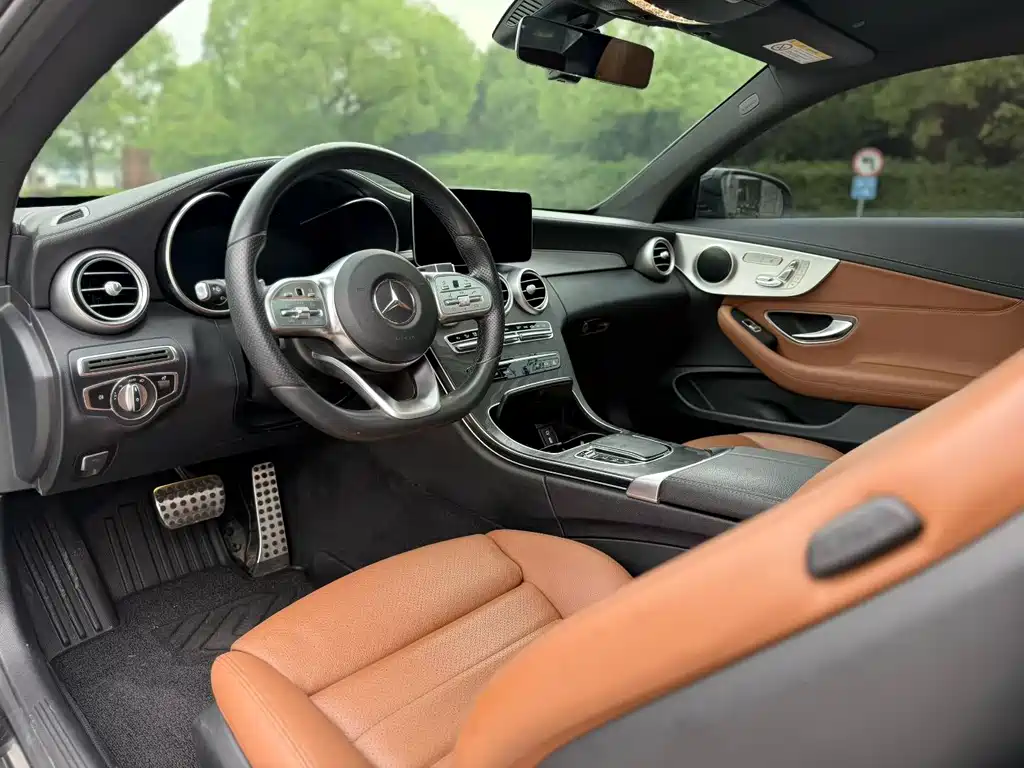 Mercedes-Benz C-Class 2021