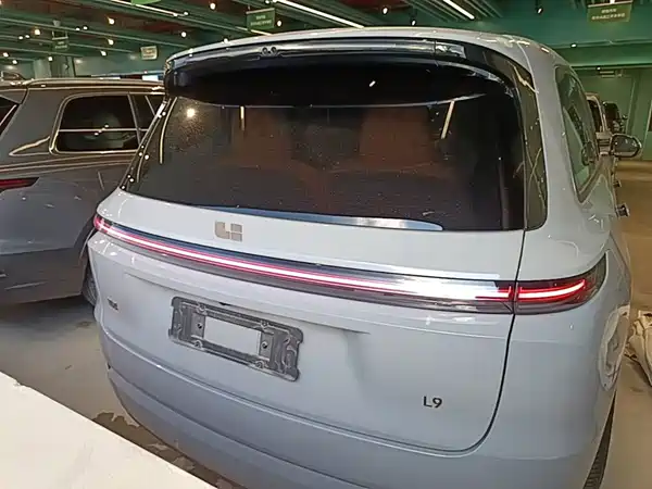 Li Auto L9 2025