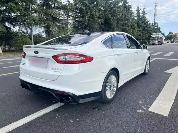 Ford Mondeo 2016