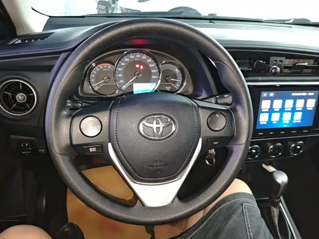 Toyota Levin 2017 — фото 11