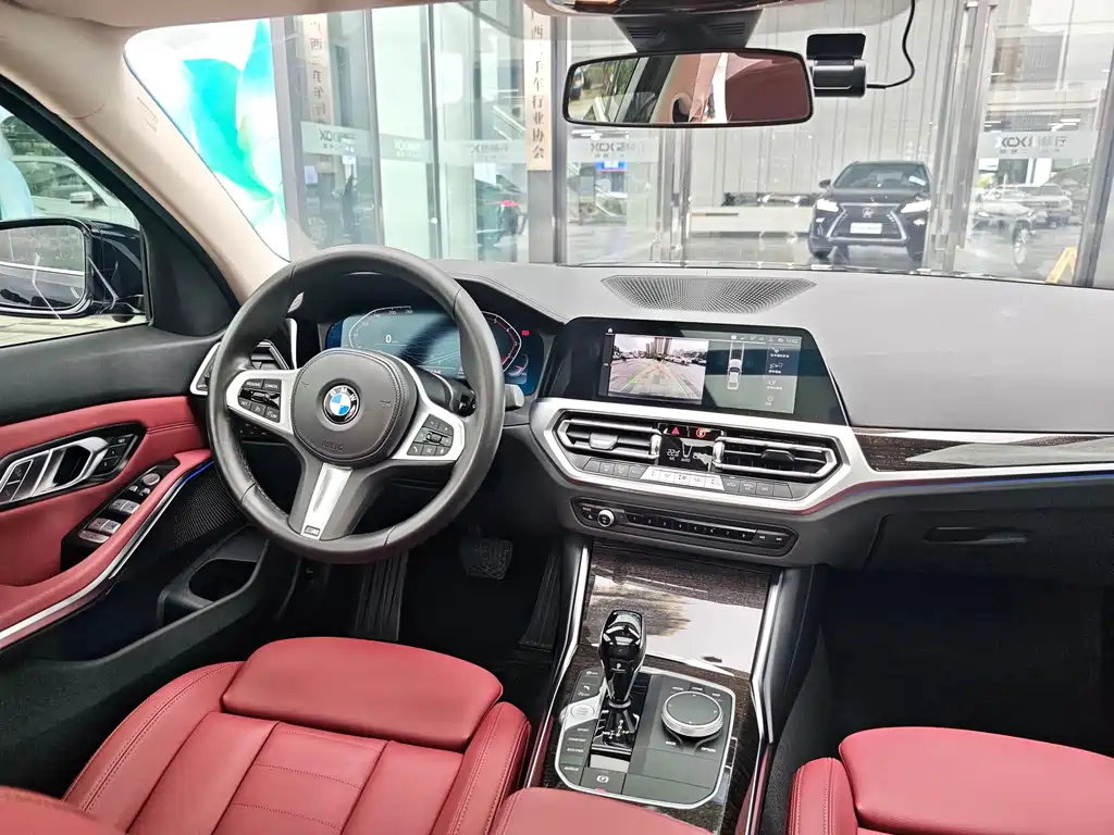 BMW 3 Series 2021 — фото 17