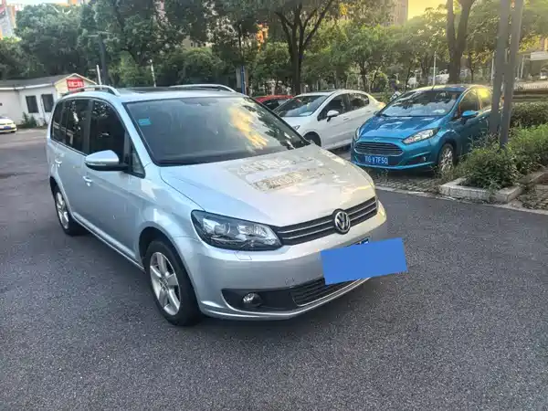 Volkswagen Touran 2013
