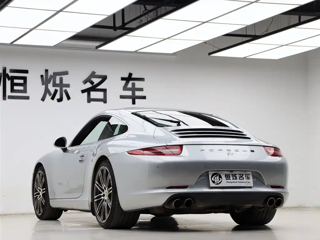 Porsche 911 2015 — фото 28