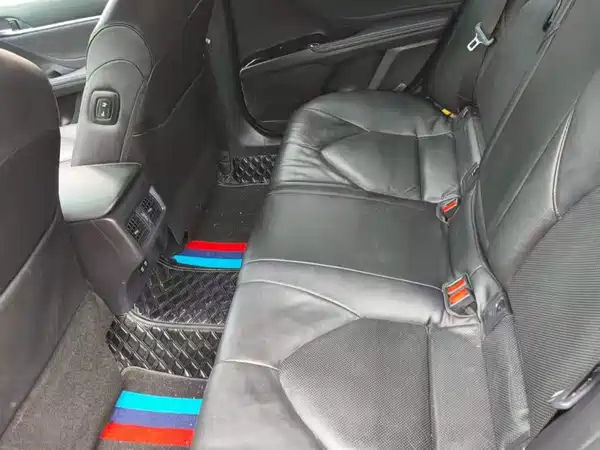 Toyota Camry 2019
