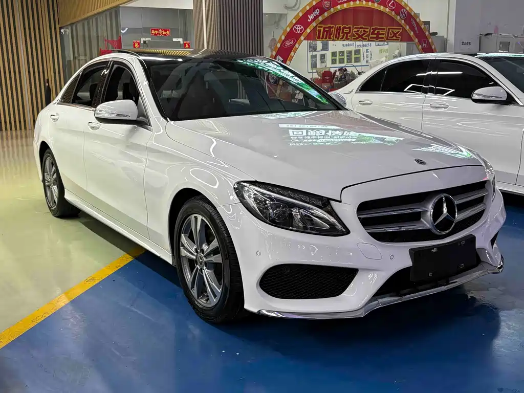 Mercedes-Benz C-Class 2018 — фото 3