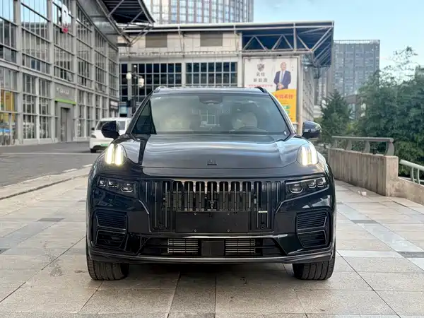Lynk & Co 09 EM-P 2026