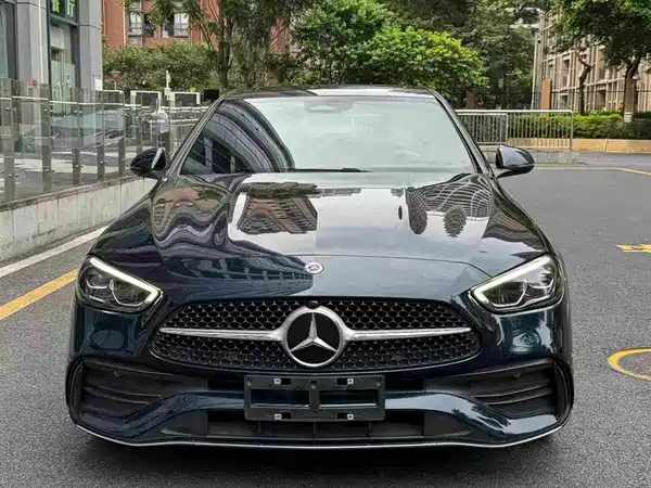 Mercedes-Benz C-Class 2022