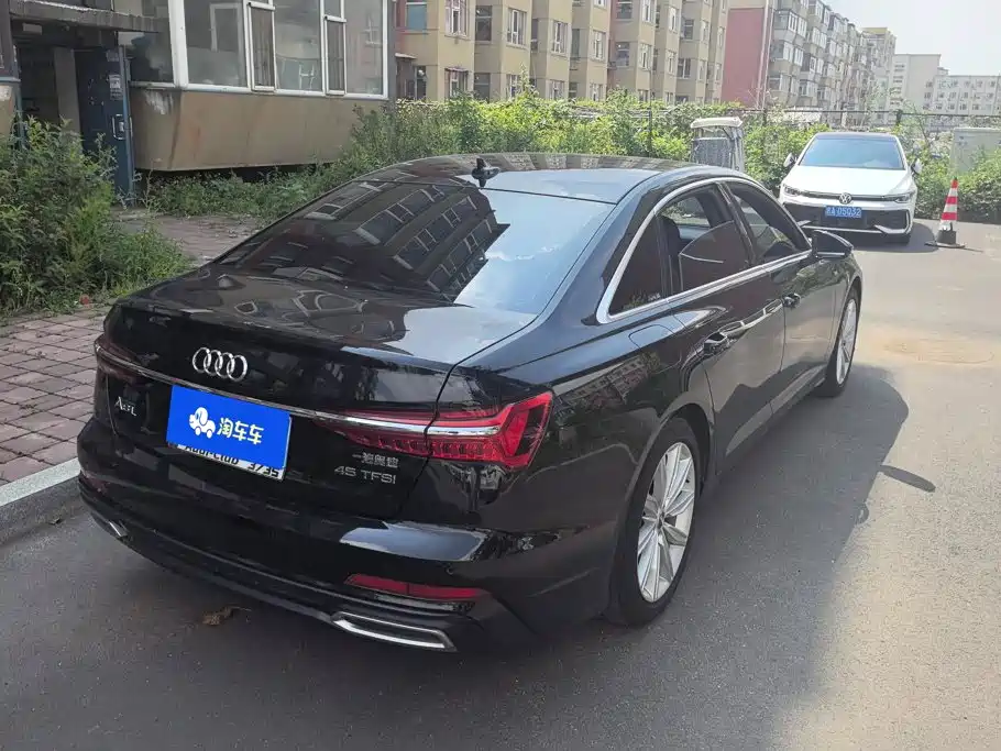 Audi A6L 2021