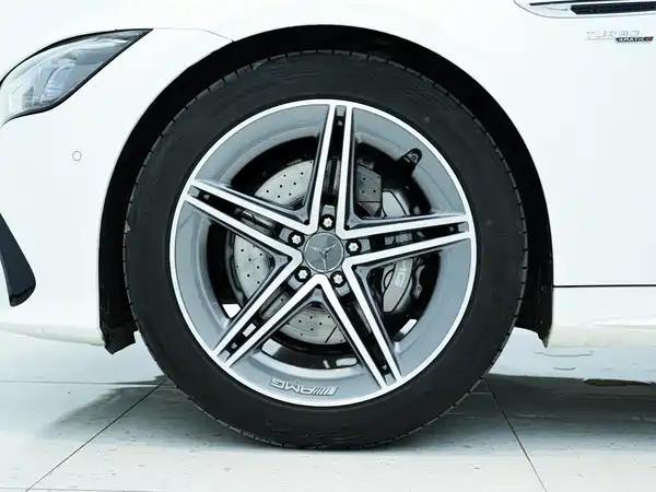 Mercedes-Benz AMG GT 2020