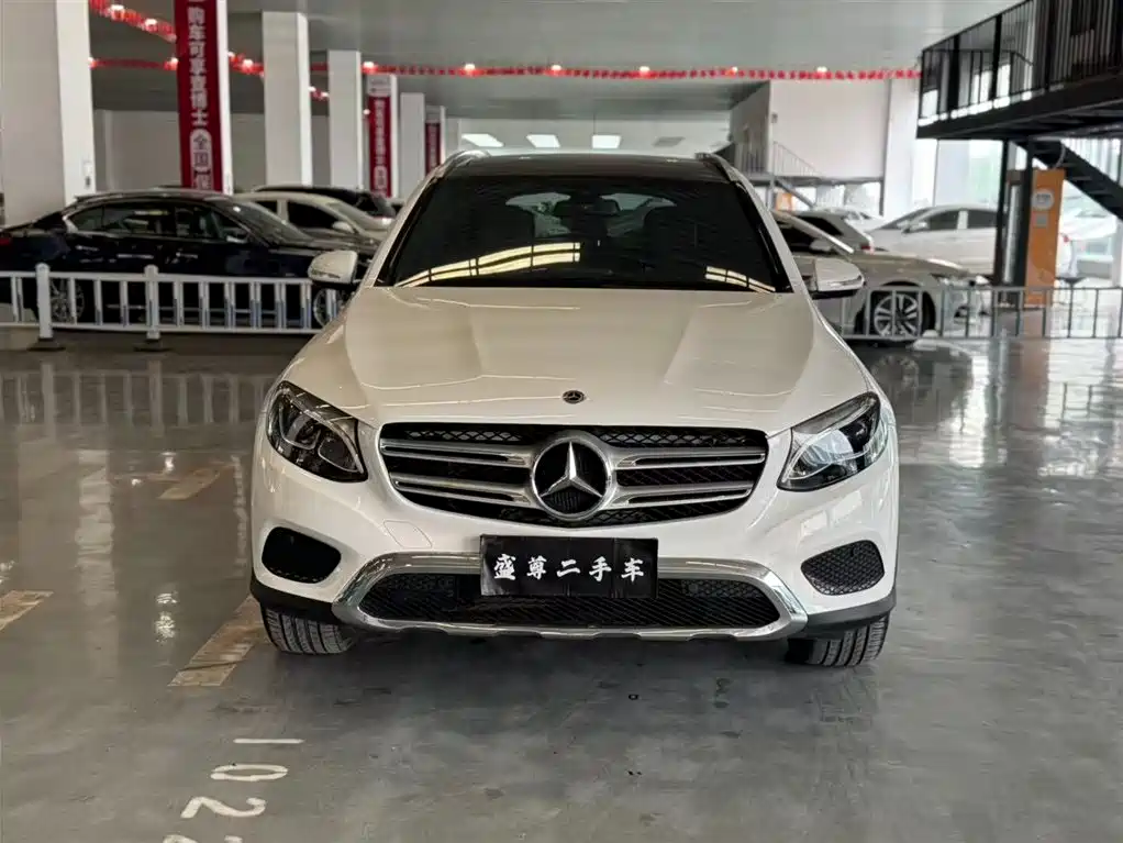 Mercedes-Benz GLC 2018 — фото 3