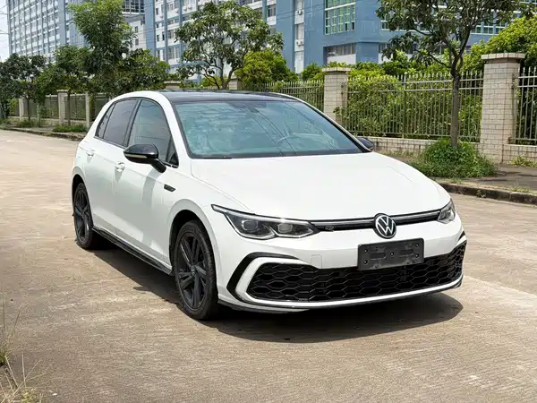 Volkswagen Golf 2022