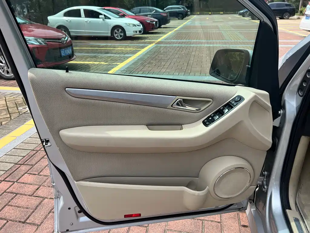 Mercedes-Benz B-Class 2010 — фото 13