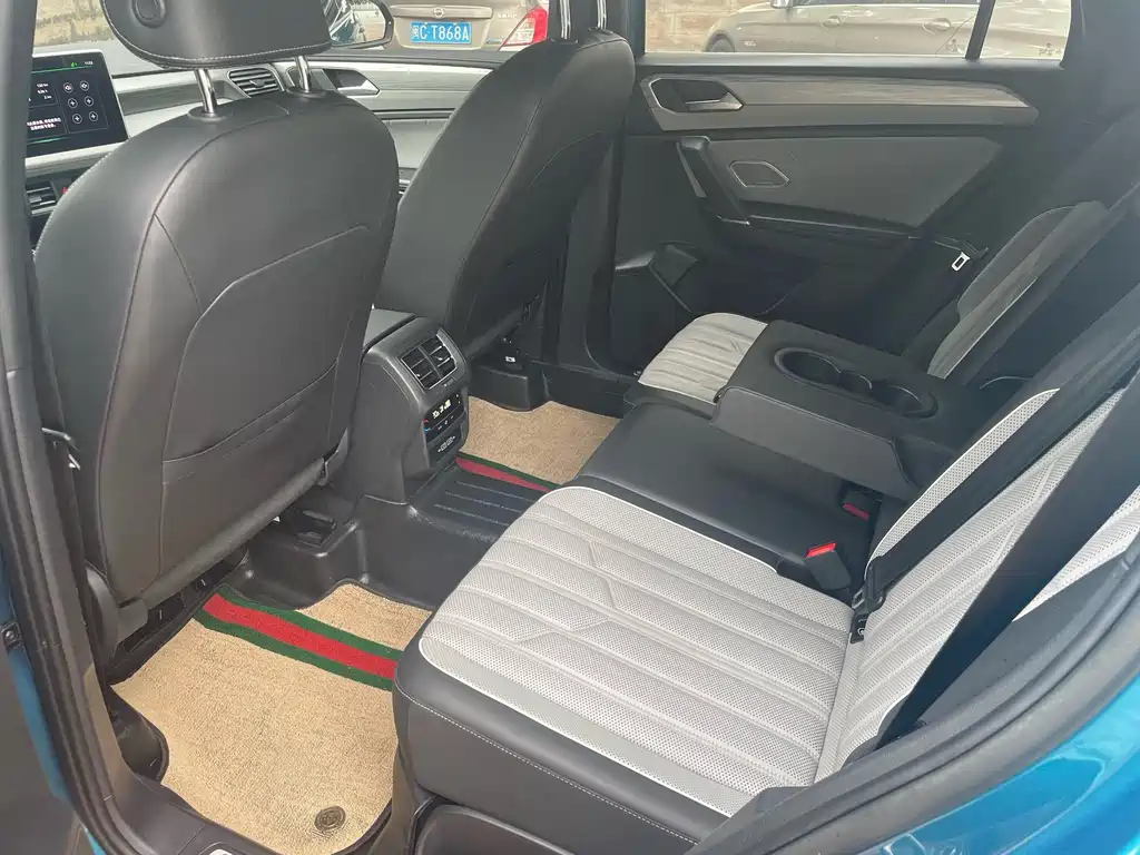 Volkswagen Tayron 2023