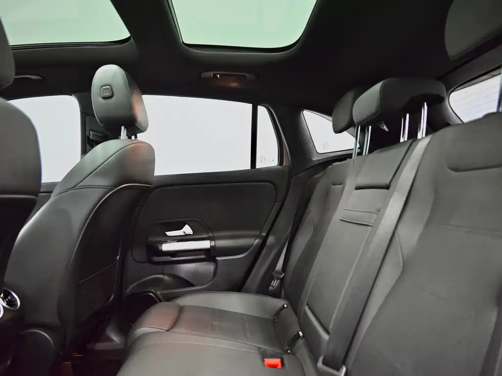 Mercedes-Benz GLA 2020