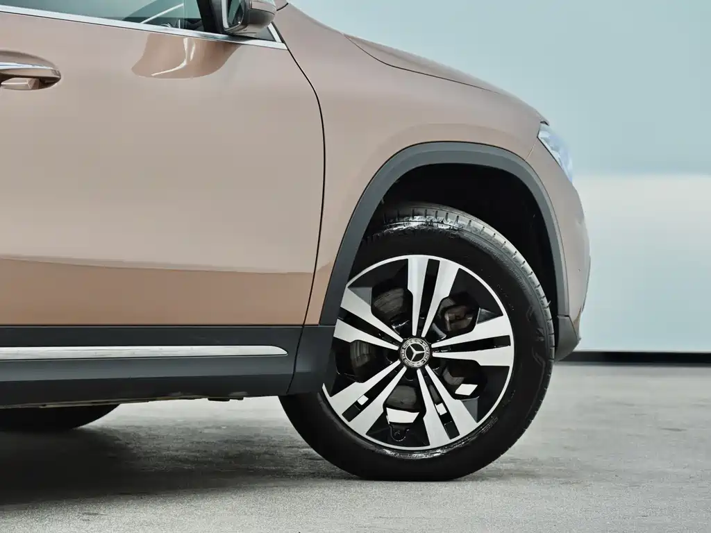 Mercedes-Benz GLA 2020 — фото 31