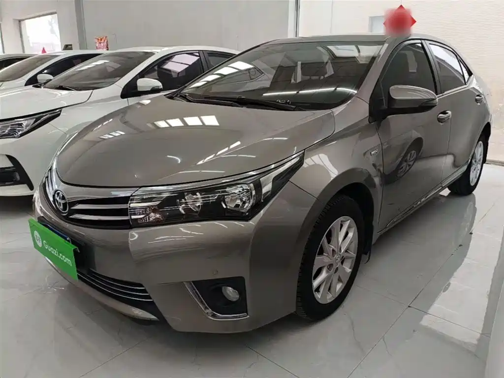 Toyota Corolla 2015 — фото 2