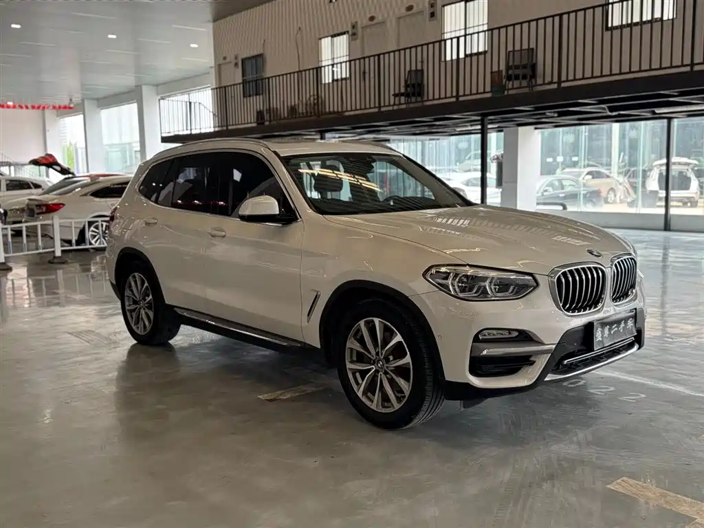 BMW X3 2018 — фото 3