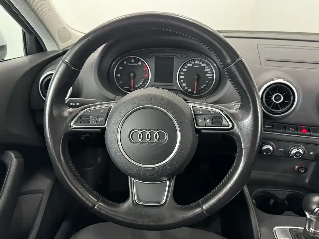 Audi A3 2017 — фото 15