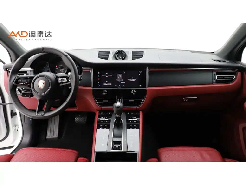 Porsche Macan 2024