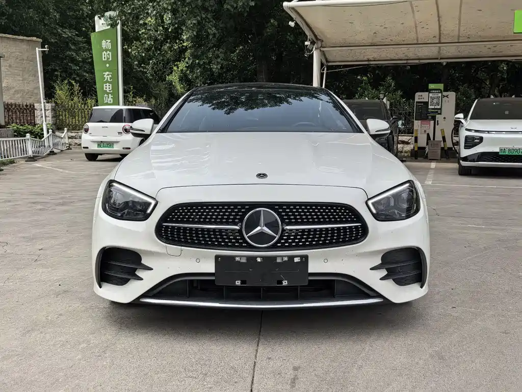 Mercedes-Benz E-Class 2023 — фото 2